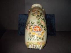 ANTIQUE Japanese Satsuma VASE