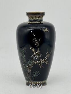 A Magnificent Japanese Cloisonne enamel vase attributed to Hayashi Kodenji