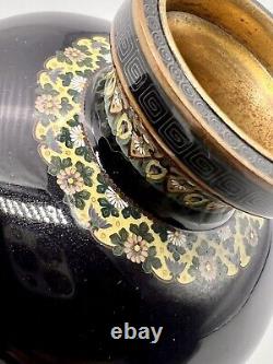 A Magnificent Japanese Cloisonne enamel vase attributed to Hayashi Kodenji