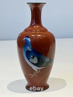 A Museum Quality Japanese Cloisonne vase signed Gonda Hirosuke. Meiji Period