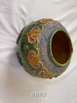 Antique JAPANESE POT vase colorful signed green yellow flower asian Ming dynasty