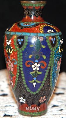 Antique Japanese Cloisonne Vase Meiji Period with Floral & Bead design Sparkles