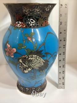 Antique Japanese Early Meiji Wireless Cloisonne Vase Cranes 12 High