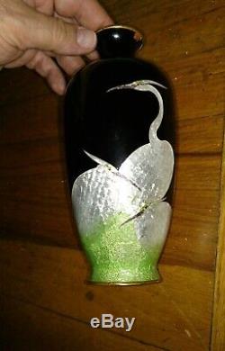 Antique Japanese Meiji era foil cloisonne signed vase with cranes birds decoration
