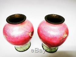 Antique Japanese Meiji period ginbari Cloisonne Enamel Pink vase with cranes
