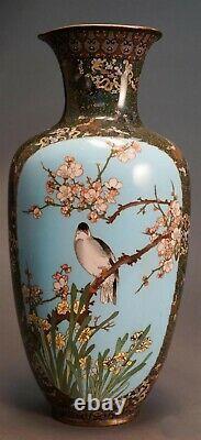 Antique Large Japanese Cloisonne Enamel Vase, Meiji period. 19 High
