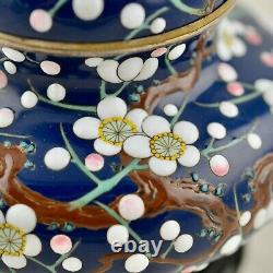 Antique Meiji-Period Japanese Cloisonne moriage lidded jar by Kumeno Teitaro