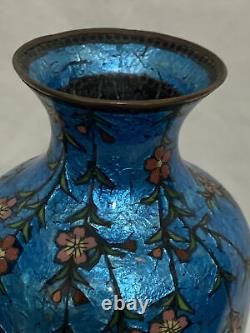 Beautiful Antique Japanese Cloisonné Shippo Glass Enamel Blue Vase and flowers