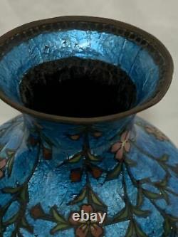 Beautiful Antique Japanese Cloisonné Shippo Glass Enamel Blue Vase and flowers
