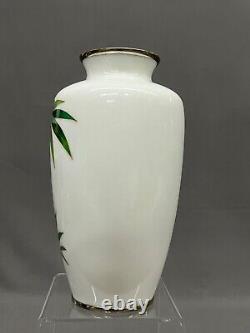 Beautiful Vintage Japanese 7 1/4 White Cloisonne Vase with Bamboo Decoration