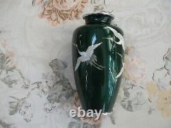 Fine Green Japanese Vase With Three Flying Cranes