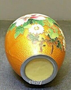 Gorgeous Japanese Meiji Basse-taile Cloisonne Vase