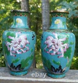 Gorgeous Pair of Vintage Chinese Cloisonne Floral Design Vases 7 7/8 Tall