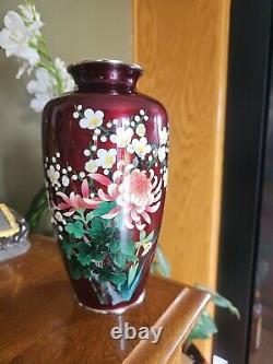 Japanese Cloisonne Pigeon Blood Chrysanthemum Vase Marked ANDO Vtg 9.75