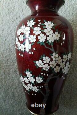 Japanese Yamamoto Pigeon Blood Akasuke Foil Cloisonne Vases Signed Beautiful