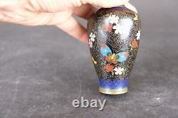 Japanese cloisonne butterfly vase 12.3 cm. 19th century Meiji