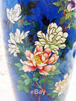 Japanese extraordinary cloisonne Vase