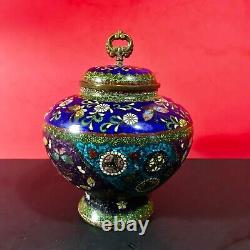 Large Japanese Meiji Period Cloisonne Jar With Lidde