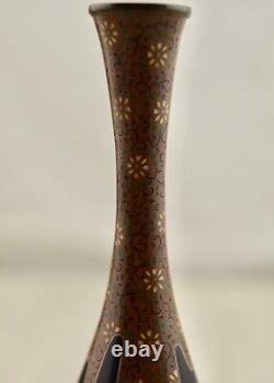 Meiji Japanese cloisonne enamel silver wire Crane vase attr. Hayashi Kodenji