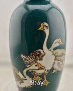 Meiji Japanese cloisonne enamel silver-wire Geese vase attr. Gonda Hirosuke