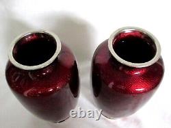 PAIR OF VTG. GINBARI RED CLOISONNE VASES SIGNED SATO With BIRD & PLANTS