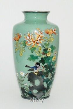 Pristine Japanese Cloisonne Vase by the Highly Respected Hayashi Kihyoe