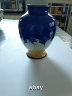 Superb Antique Japanese Cloisonne Vase Egrets Decoration