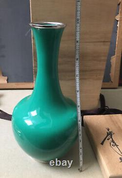 Vintage Signed Ando Japanese Wireless Cloisonne Vase Apple Green Silver